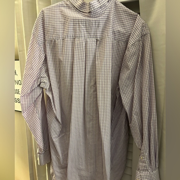 Vineyard Vines Button-Up - Picture 2 of 3
